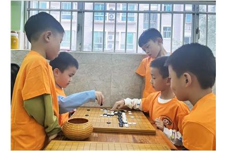 清源为家庭教育温暖补位：说教千万遍，不如围棋一盘